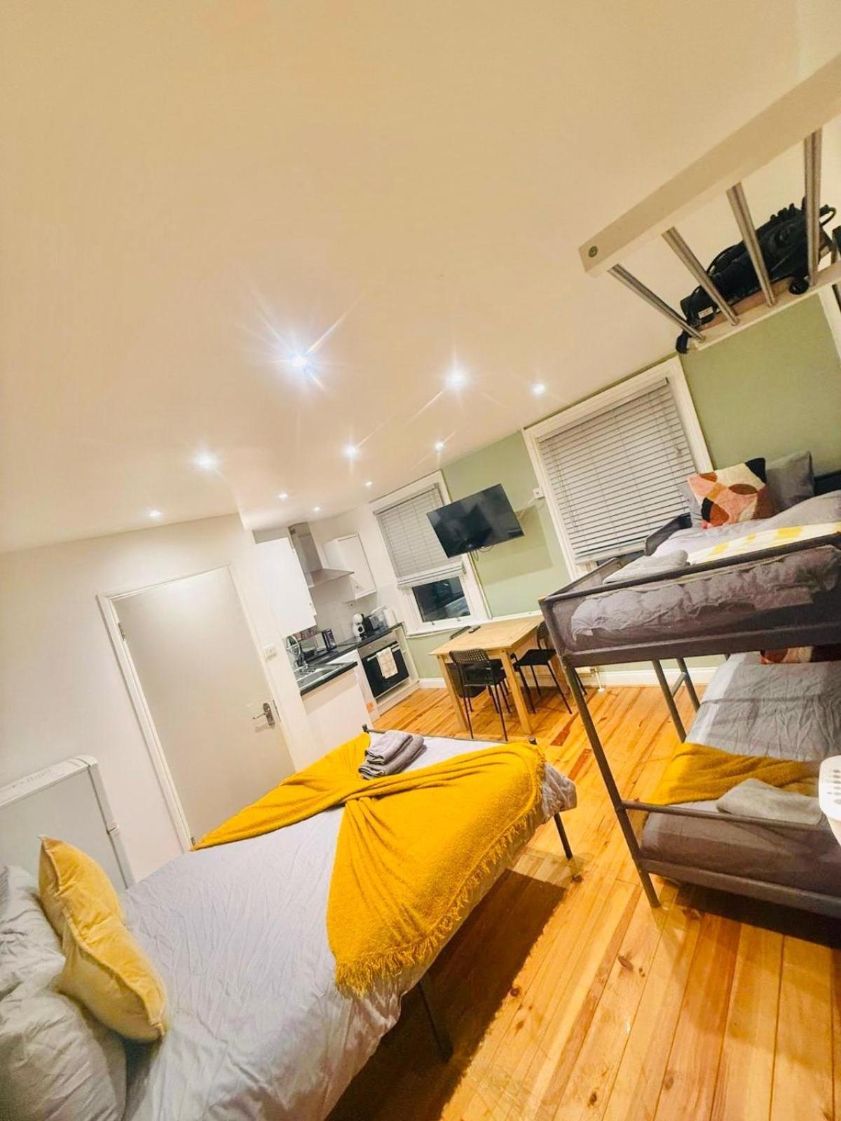 Notting Hill Guest Studio Stadtteil Stadtteil Ealing Exterior foto